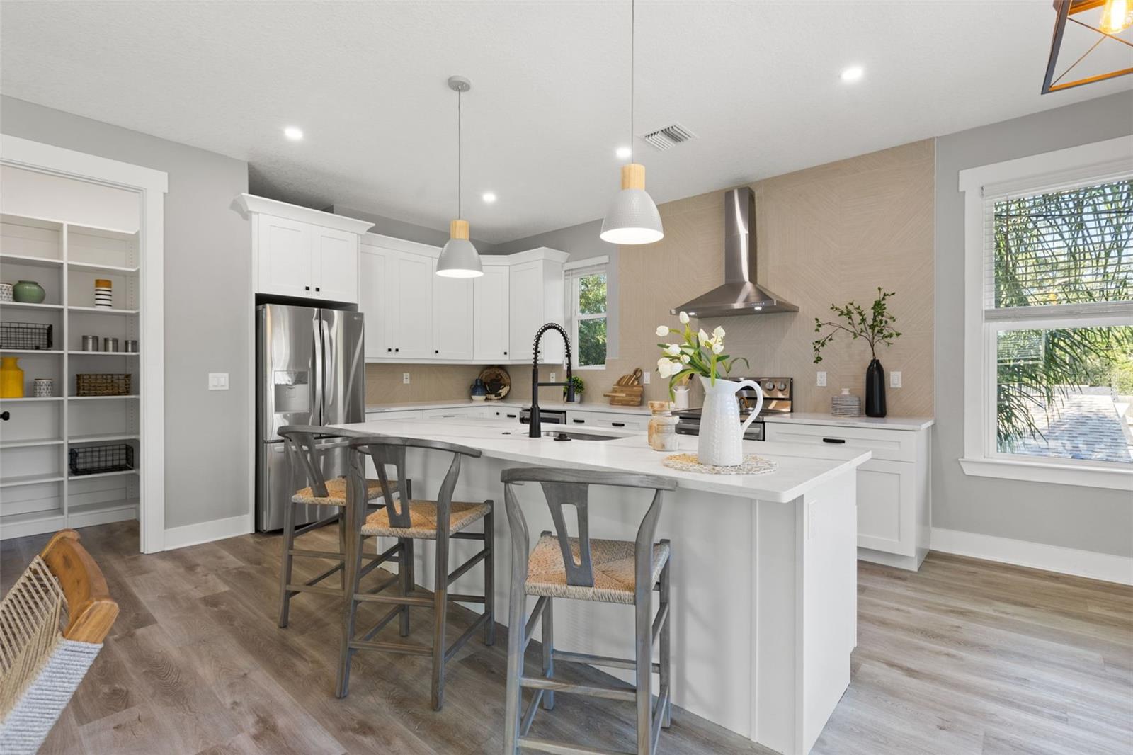 116 W Stanley Street