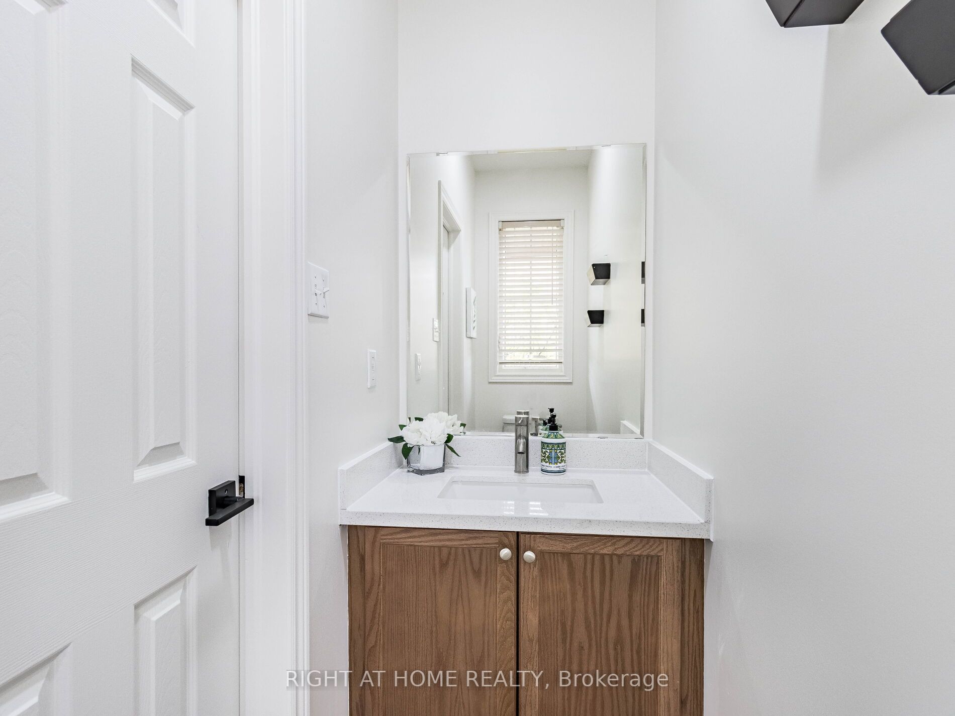 280 Wrigglesworth Cres