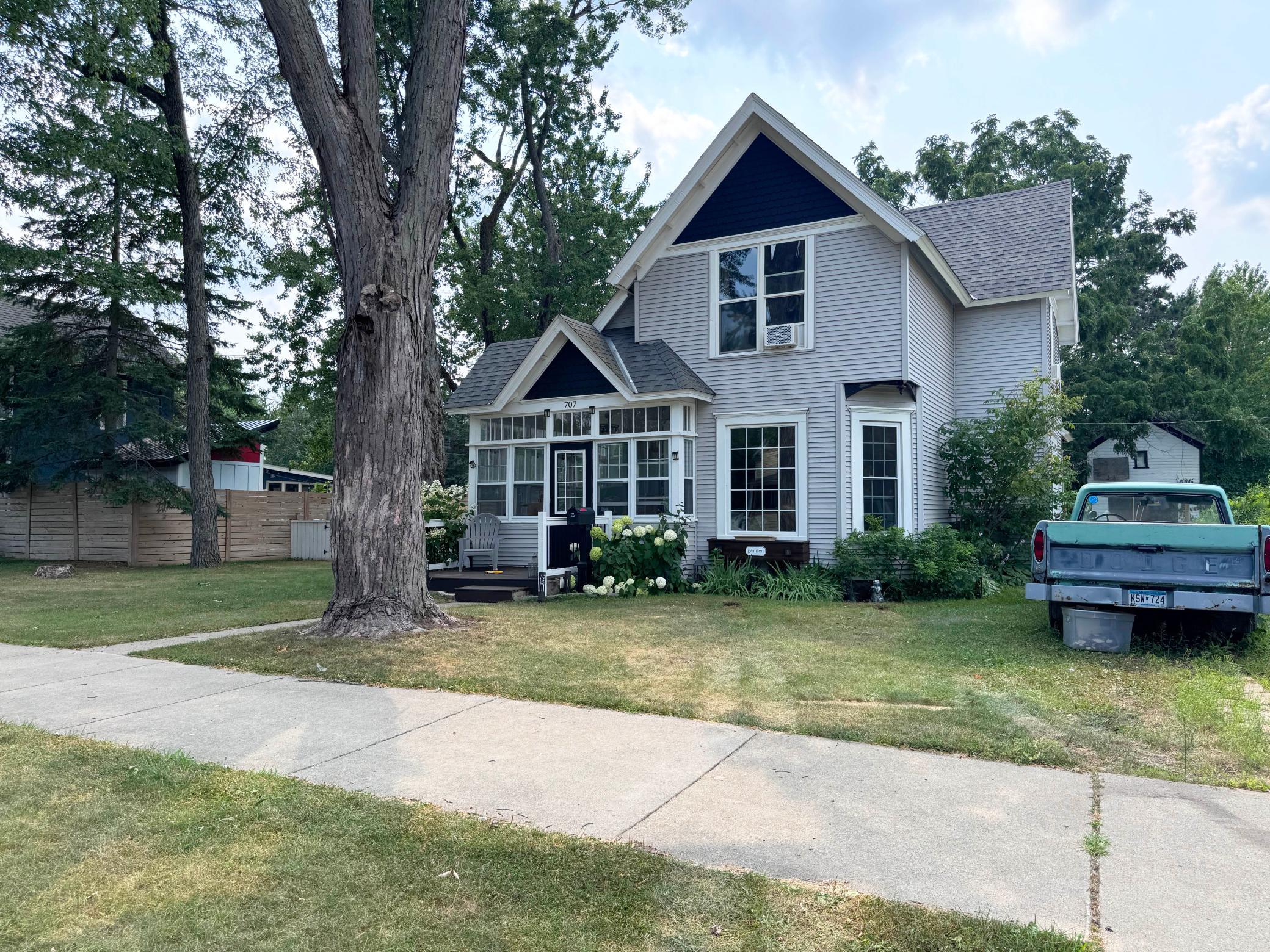 707 N 5th Street