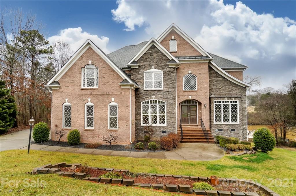 957 Hickory Stick Drive