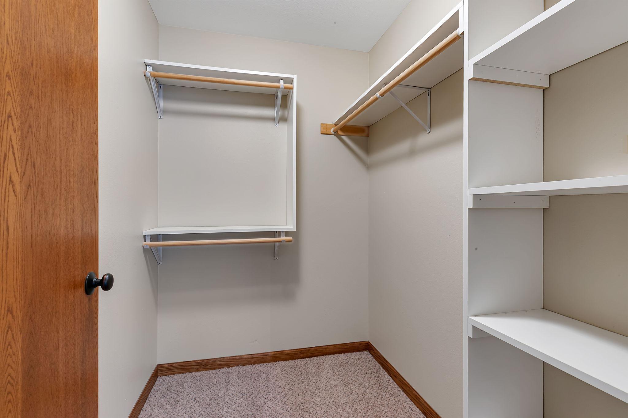 647 Cottonwood Avenue