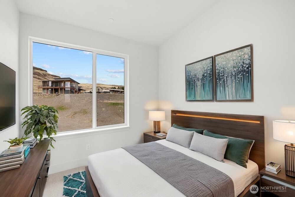 30 Chinook Drive