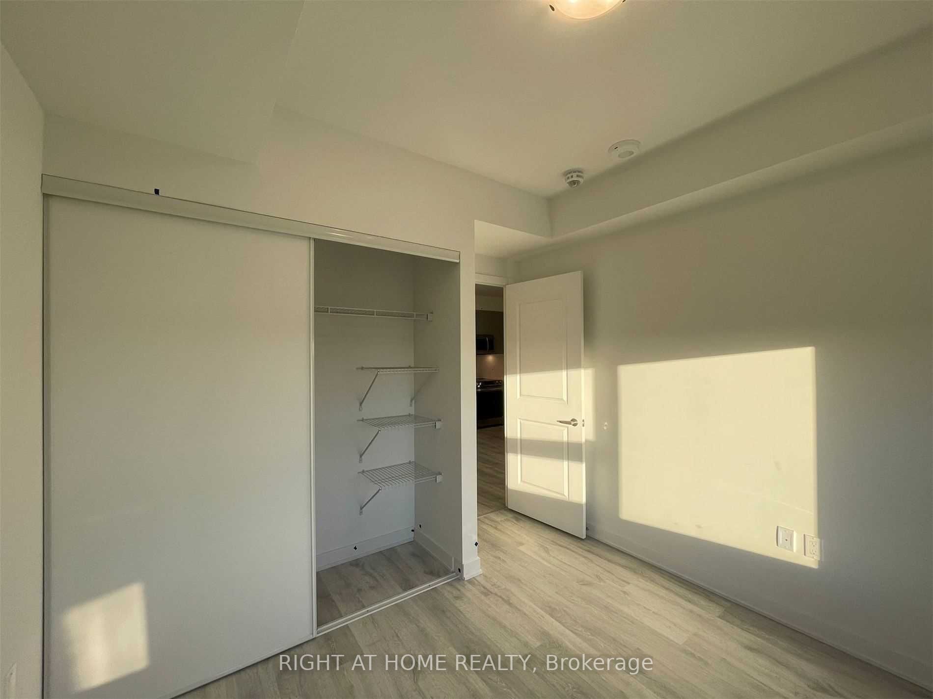 4655 Metcalfe Ave 1001