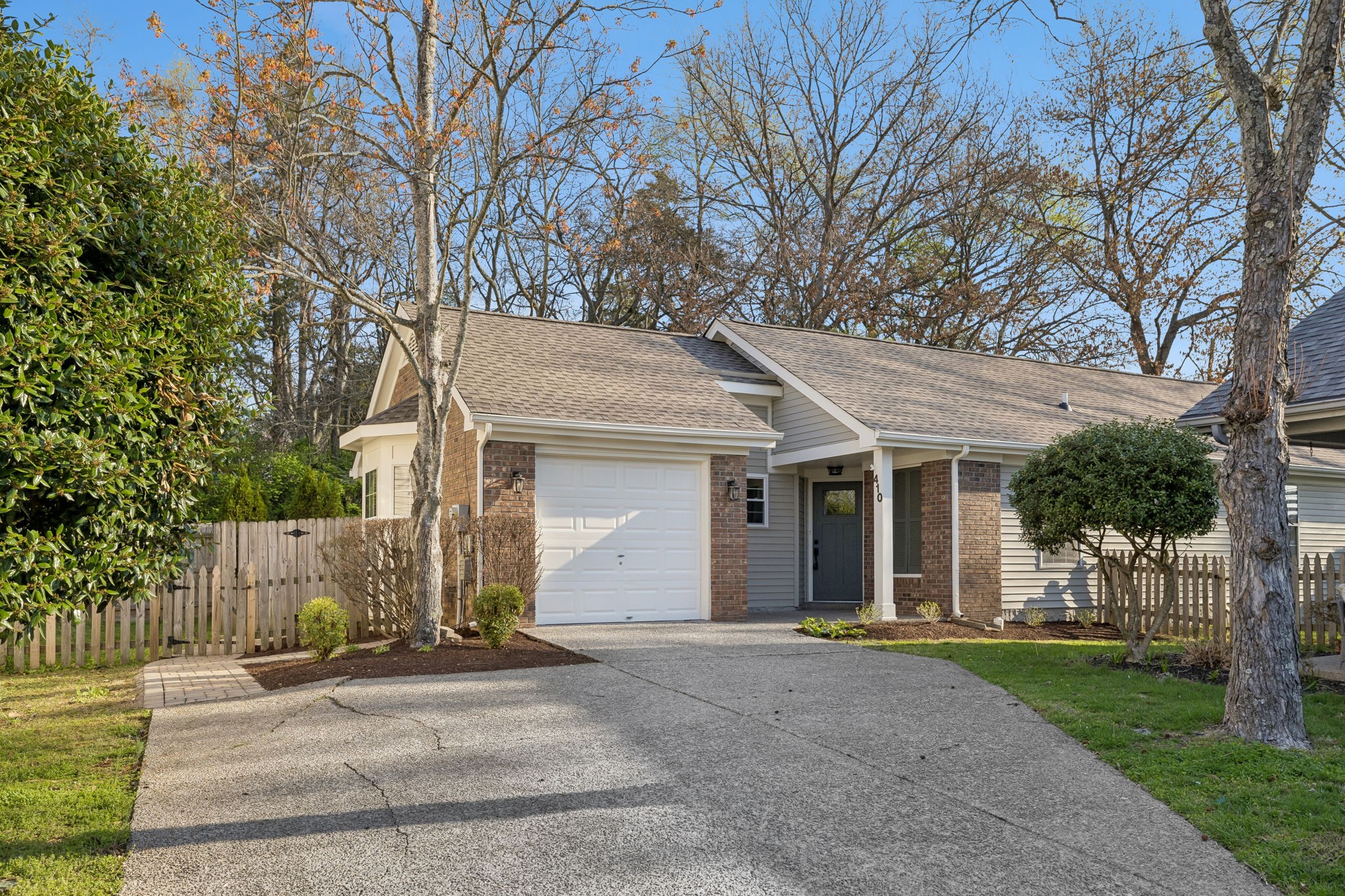 410 Reigh Ct — sold