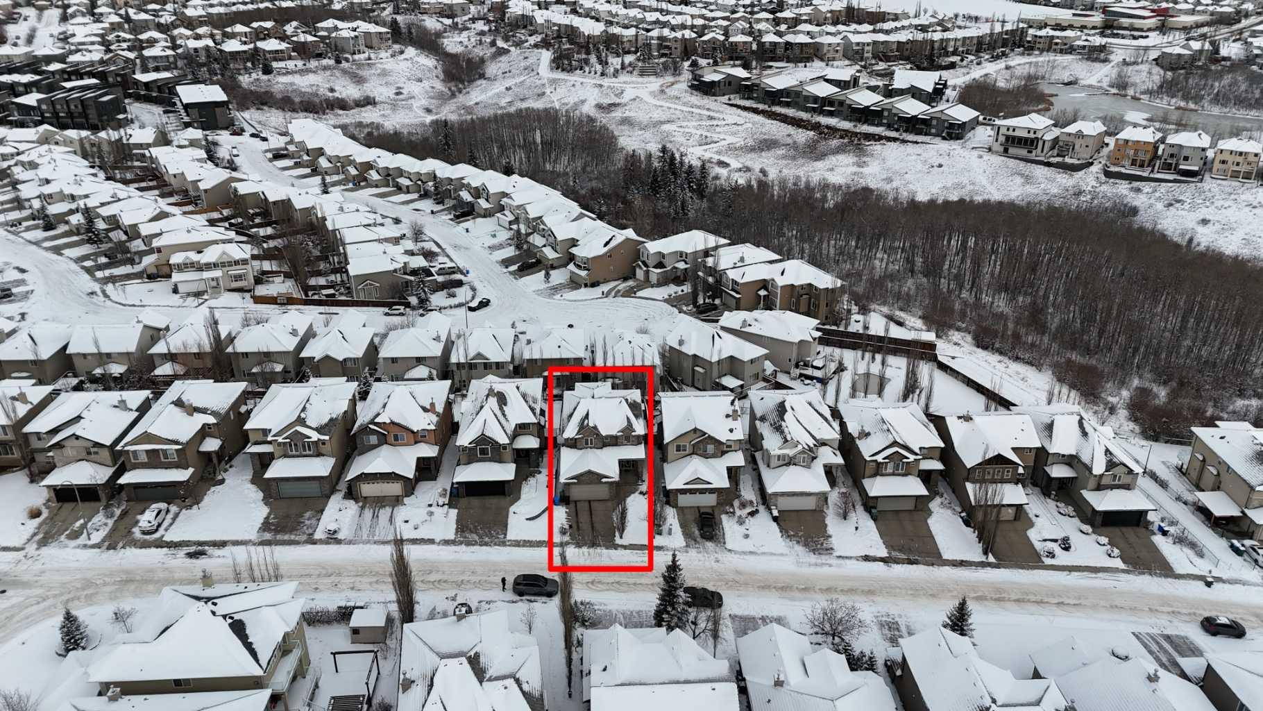 86 Royal Ridge Mount NW