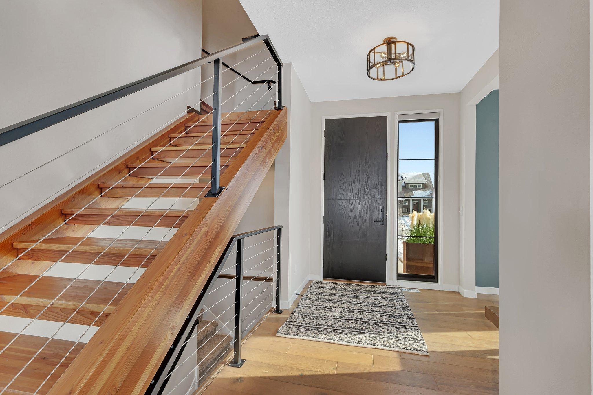 1305 20th Avenue S