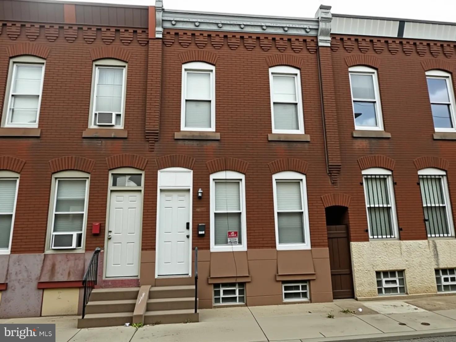 **3 BED/1 BATH LOCATED RIGHT OFF FRANKFORD AVE**Classic Philly brick rowhome on a clean block with plenty of options for value add. First floor is an open living/dining area with a separate eat in kitchen in the rear. Beyond the kitchen is a laundry room with washer and dryer. Upstairs are 3 true bedrooms and 1 full hallway bath with shower/tub combo. This is a solid investment for the price as this area continues to grow. Schedule your showing or call for a private tour.