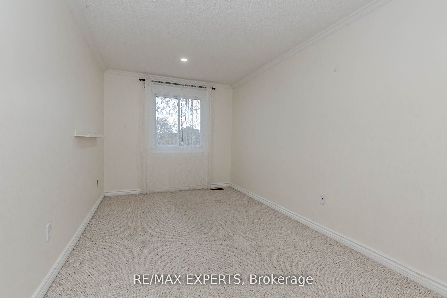34 Bow Valley Dr 9