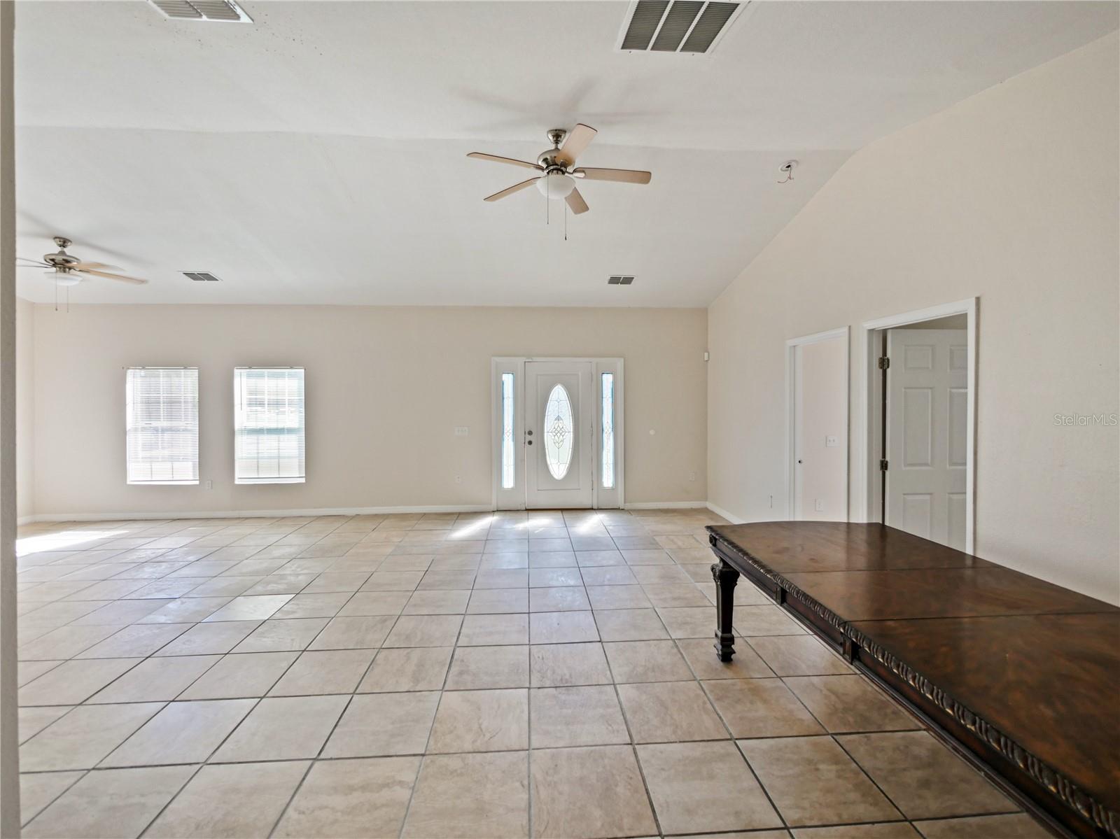 4901 Balboa Drive
