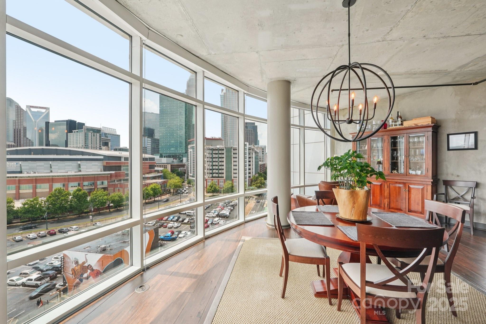 505 E 6th Street 1001