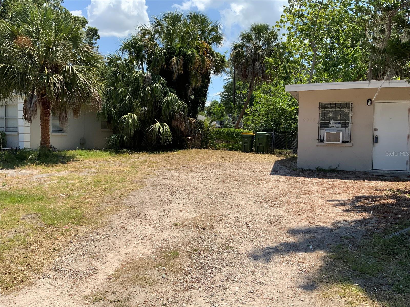 2926 N Orange Avenue