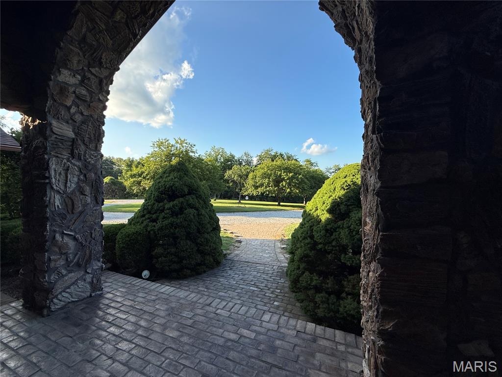 58079 Dow Trail