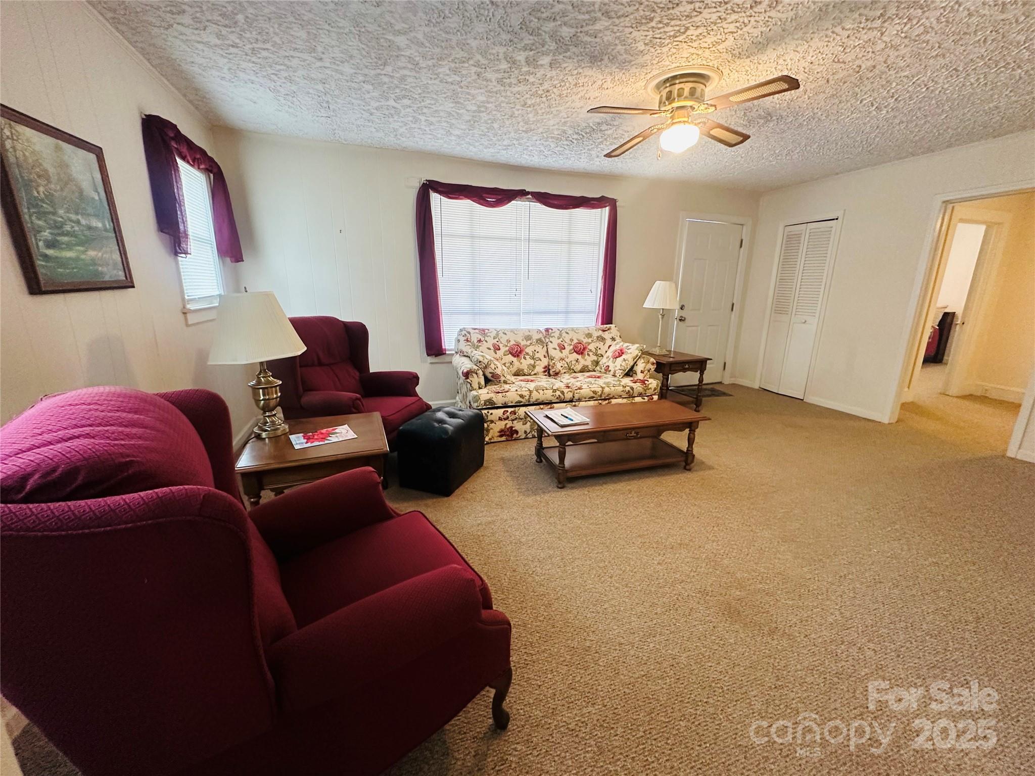 1011 Old North Road NW