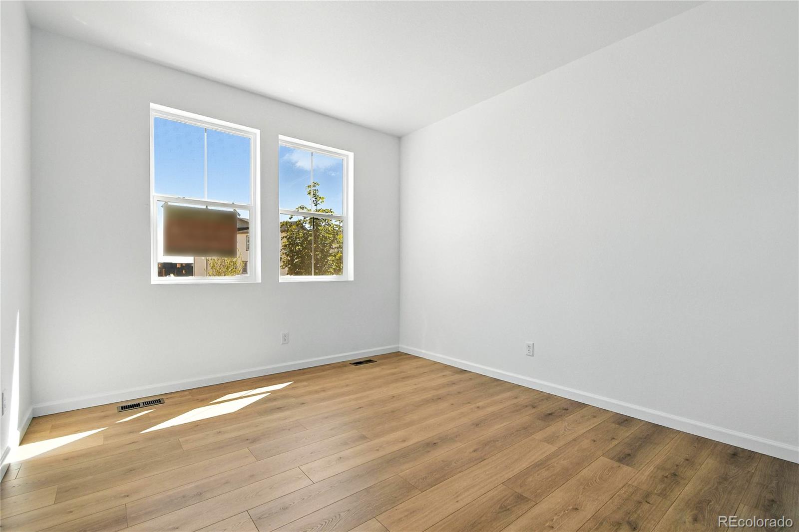 4225 Ridgewalk Point