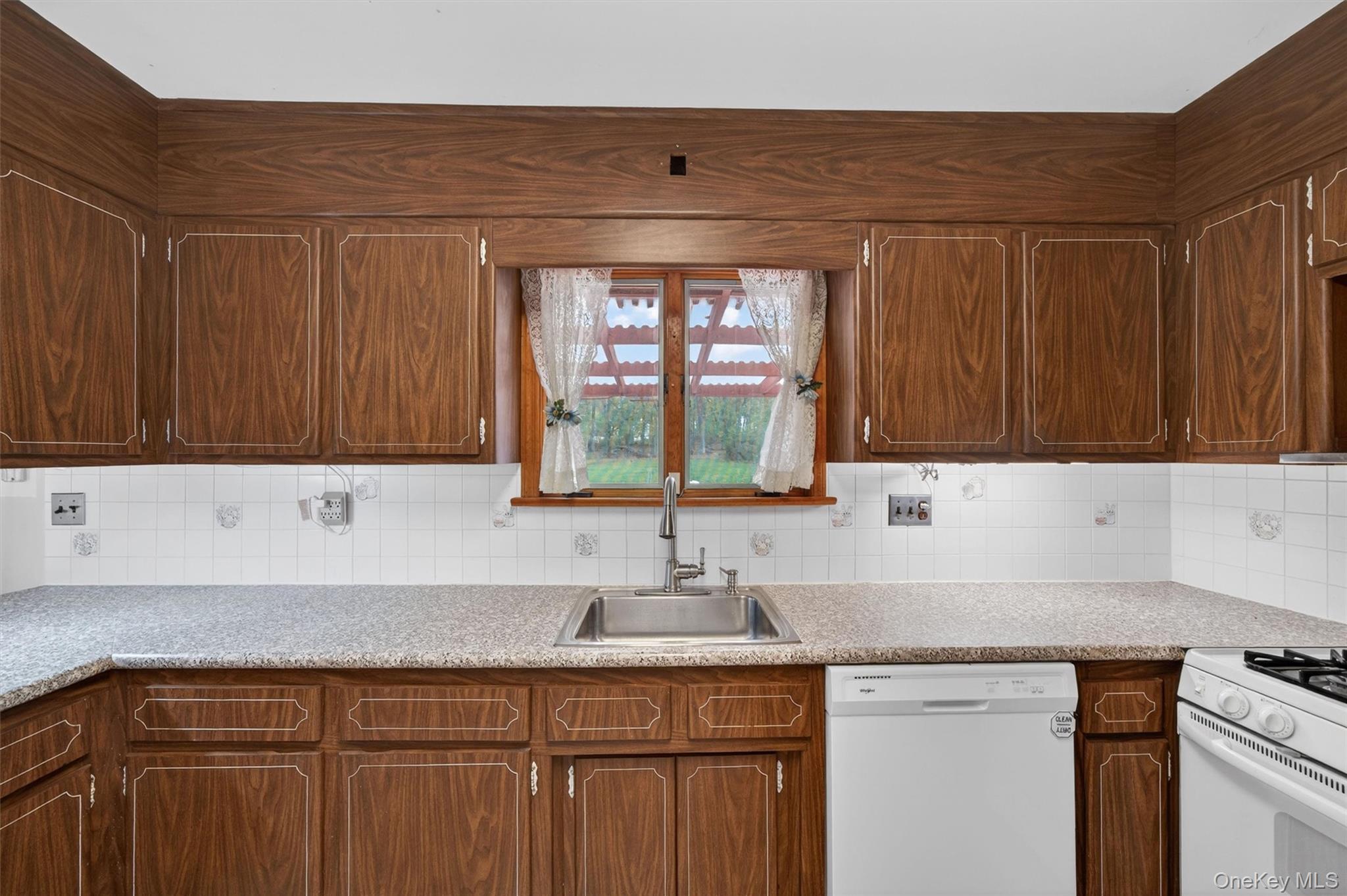 133 Blumel Road