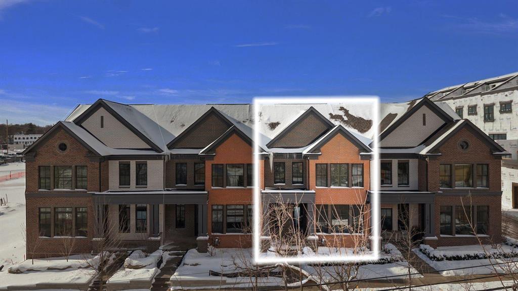 103 S Griswold Street