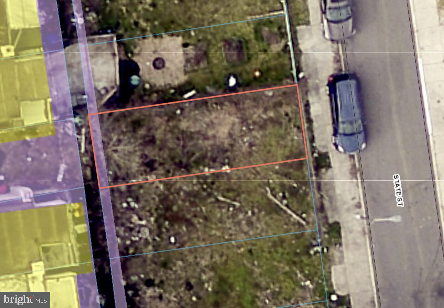 (14.00 x 40.00and RSA5)   Do you have a vision for a property that you would like to build? Would you like to build in a central location, New construction is popping up everywhere in this area. Then this is the right lot for you! Seller is motivated to sale. Submit an offer now, all offers will be presented.. $2500 deposit and proof of funds required, buyer is responsible for u/o and own due diligence. 8 lot package can buy one or buy them all is attached to mls or email listing agent for full list.