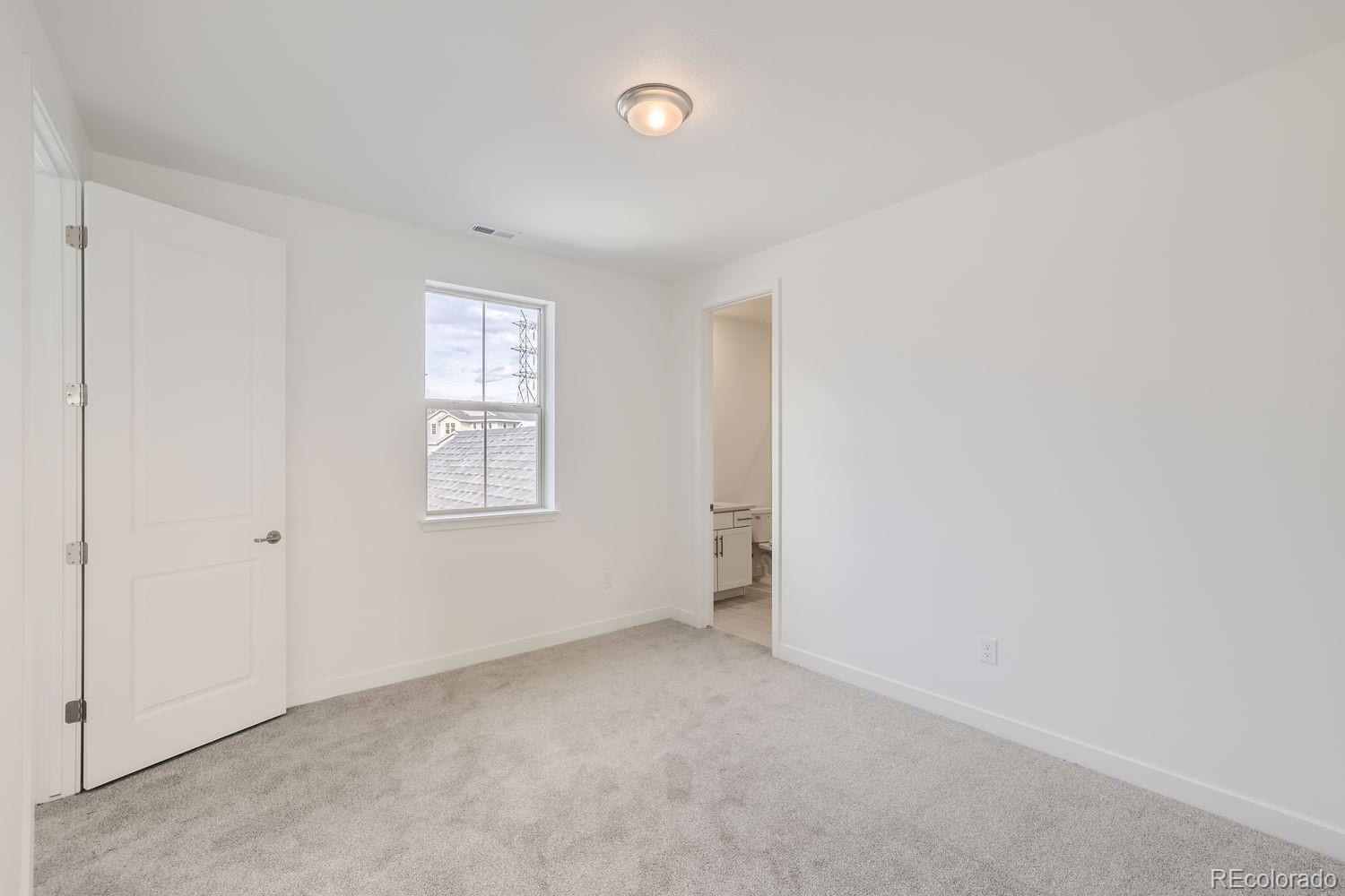 15567 W Beloit Avenue