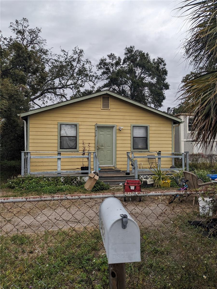 2412 E Dr Martin Luther King Jr Boulevard