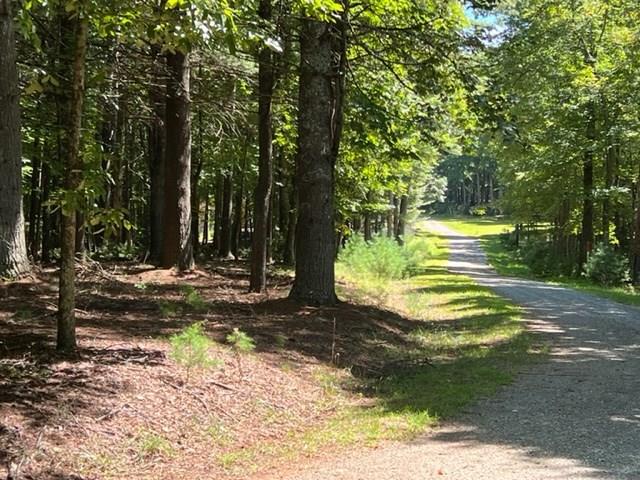2 1/2 ACRES - READY TO BUILD! Near Blue Ridge Parkway, underground electric and phone. Common area with a pond for all property owners. Access to stocked fish pond, nice woods