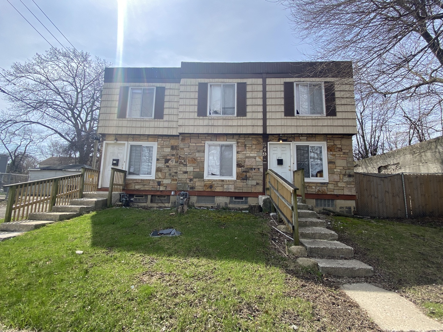 547 W 69th Street