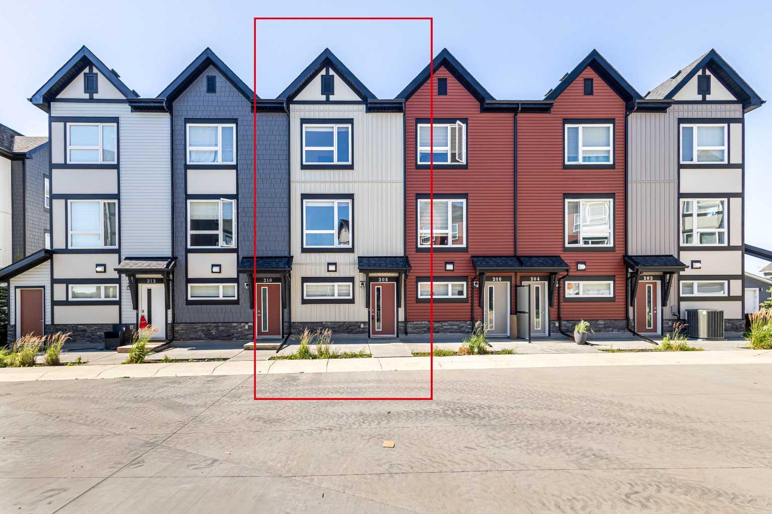 11 Evanscrest Mews NW 208
