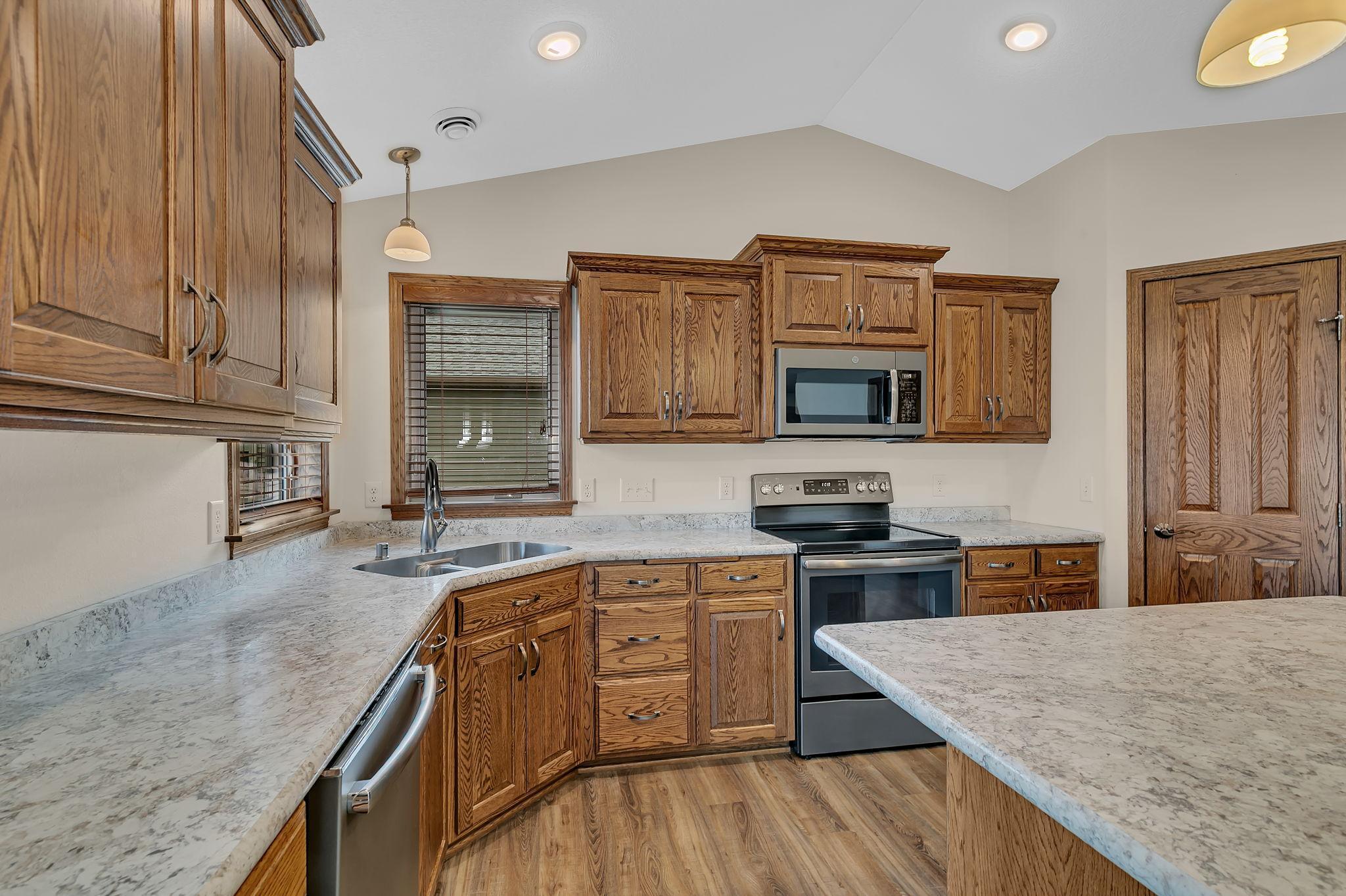 113 Glenview Loop