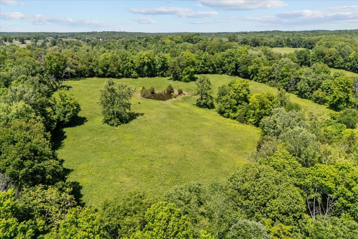 2440 Maple Grove Rd