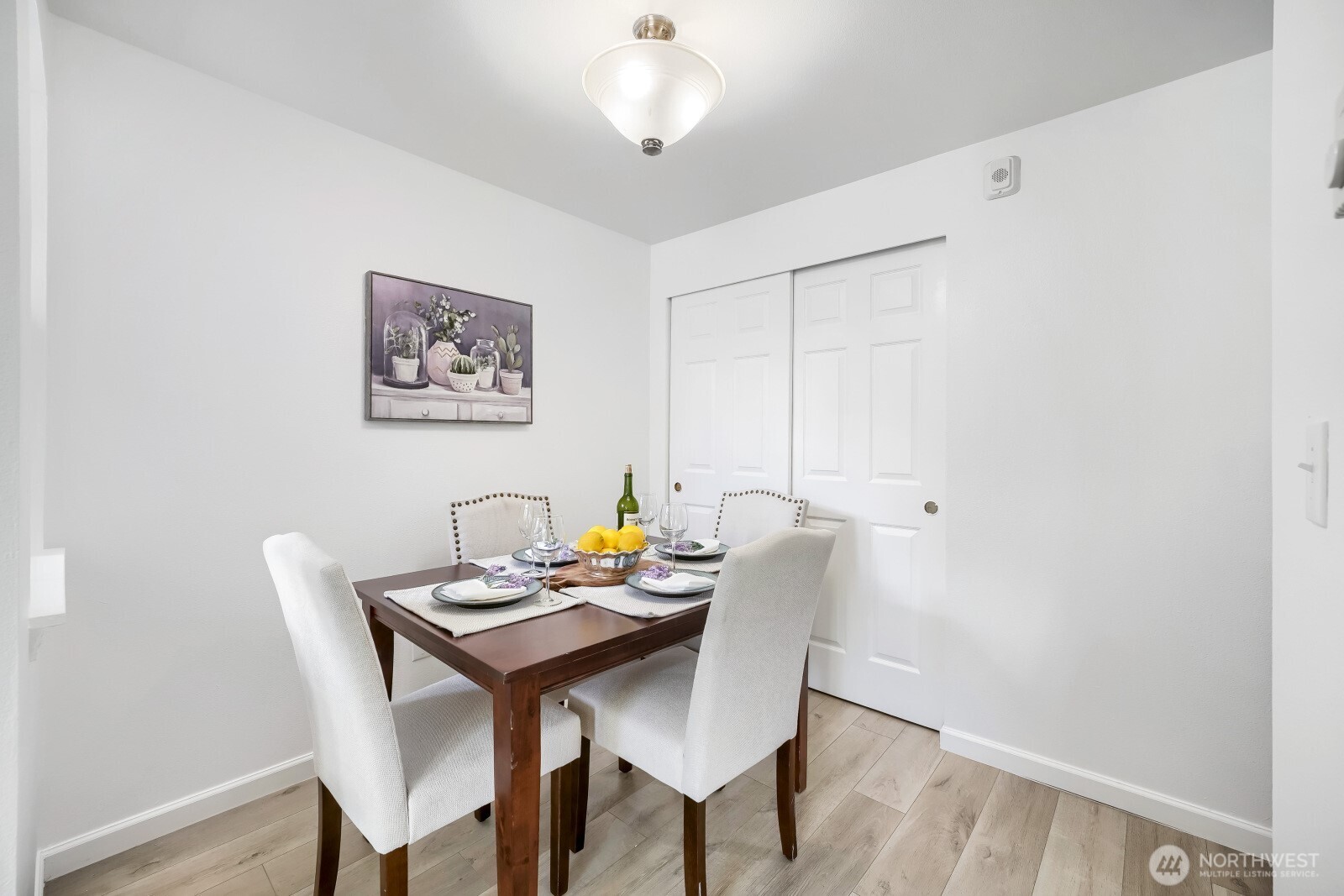 22831 S 30 Avenue S 203