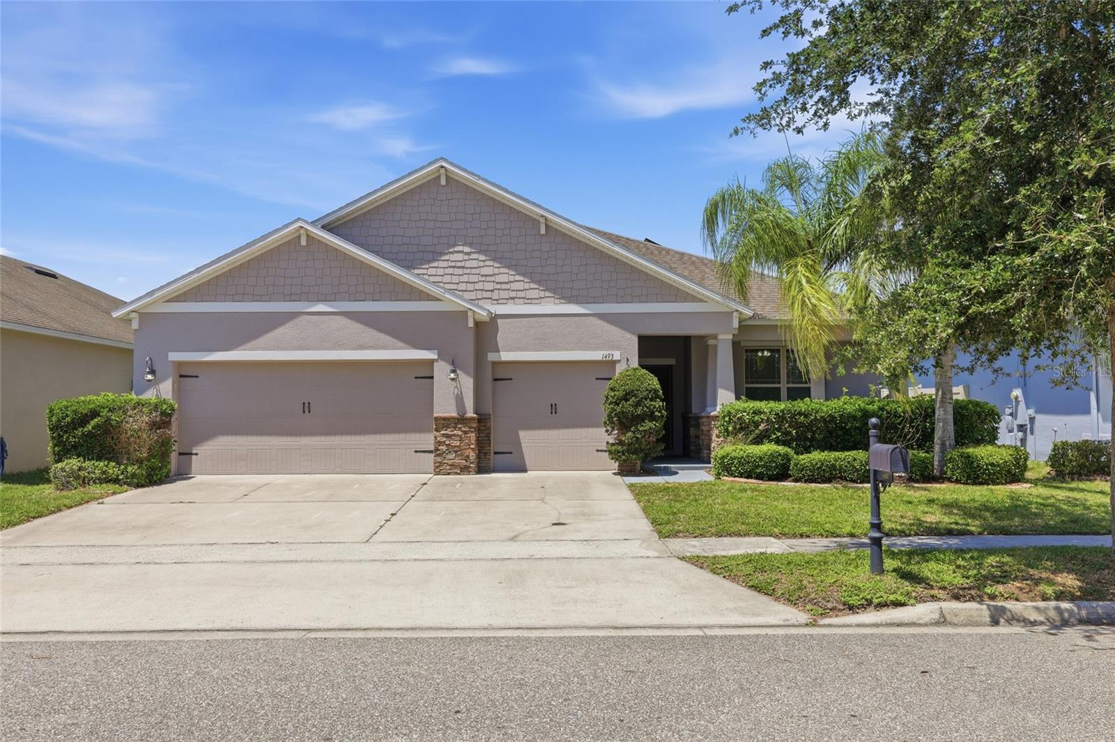 1493 Pine Marsh Loop