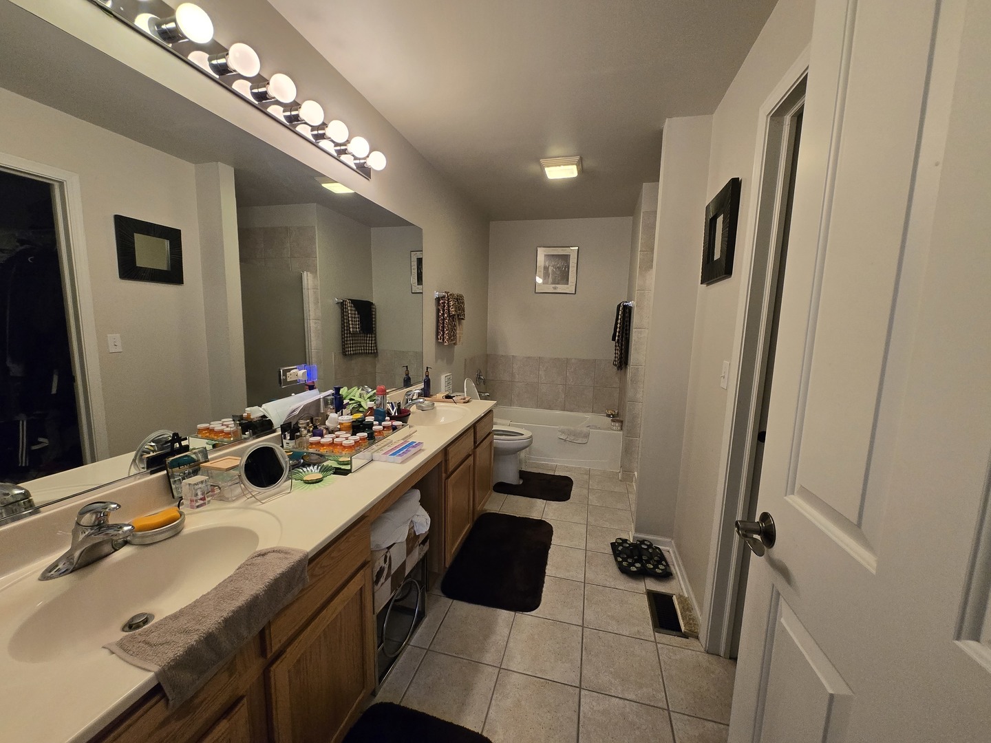 494 Vaughn Circle