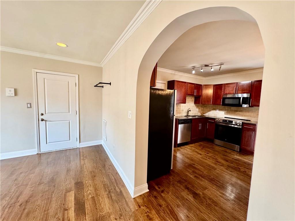 4540 Jarboe Street 4