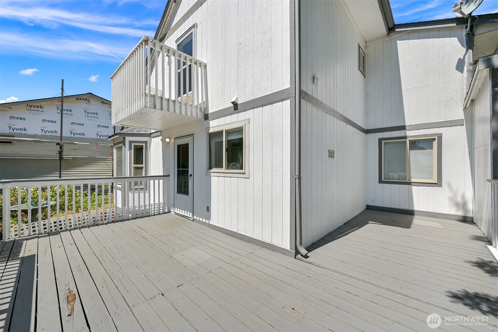 4482 Moresby Way
