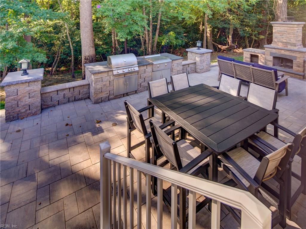 113 Commanders Cove