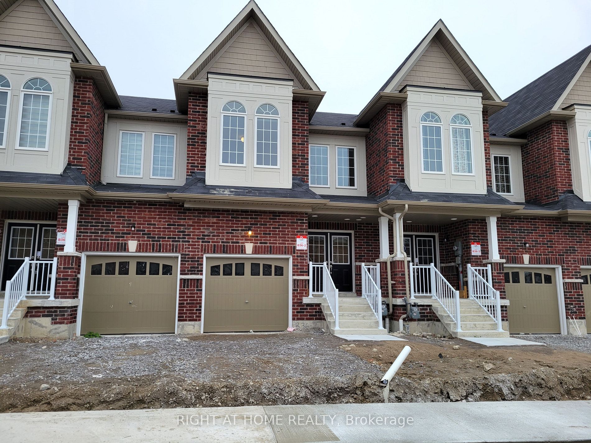 1265 Jim Brewster Circ