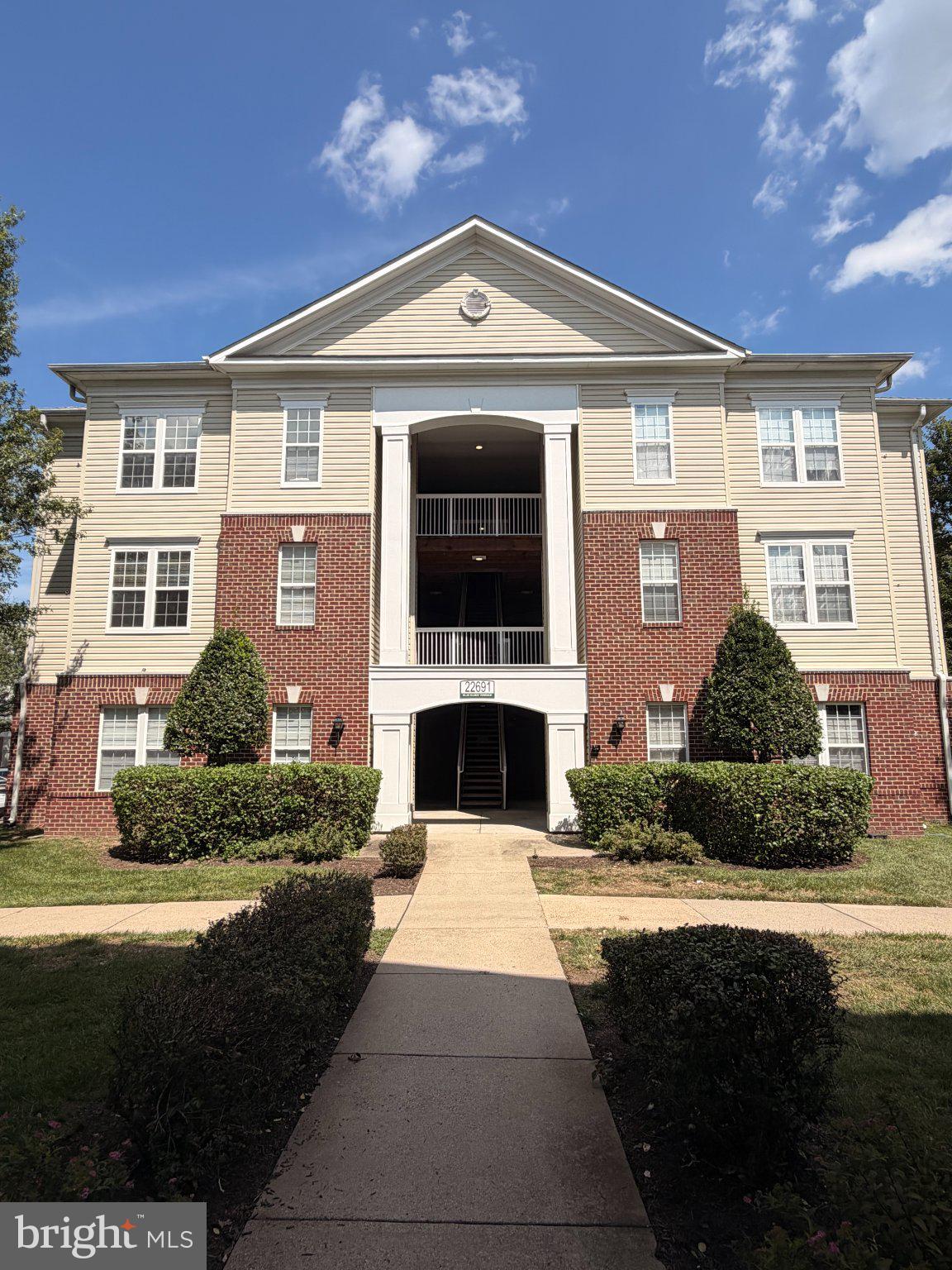 Coming Soon in Brambleton! Welcome to this inviting 2-bedroom, 2-bath condo featuring beautiful LVP flooring, a comfortable open layout, and generously sized bedrooms. Enjoy low-maintenance living in a pet-friendly community with fantastic amenities including a pool, fitness center, playground, dog park, car wash station, and plenty of parking. Ideally located close to Brambleton Town Center, with shopping, dining, entertainment, and everyday conveniences just minutes away. A wonderful opportunity to enjoy all that Brambleton has to offer!