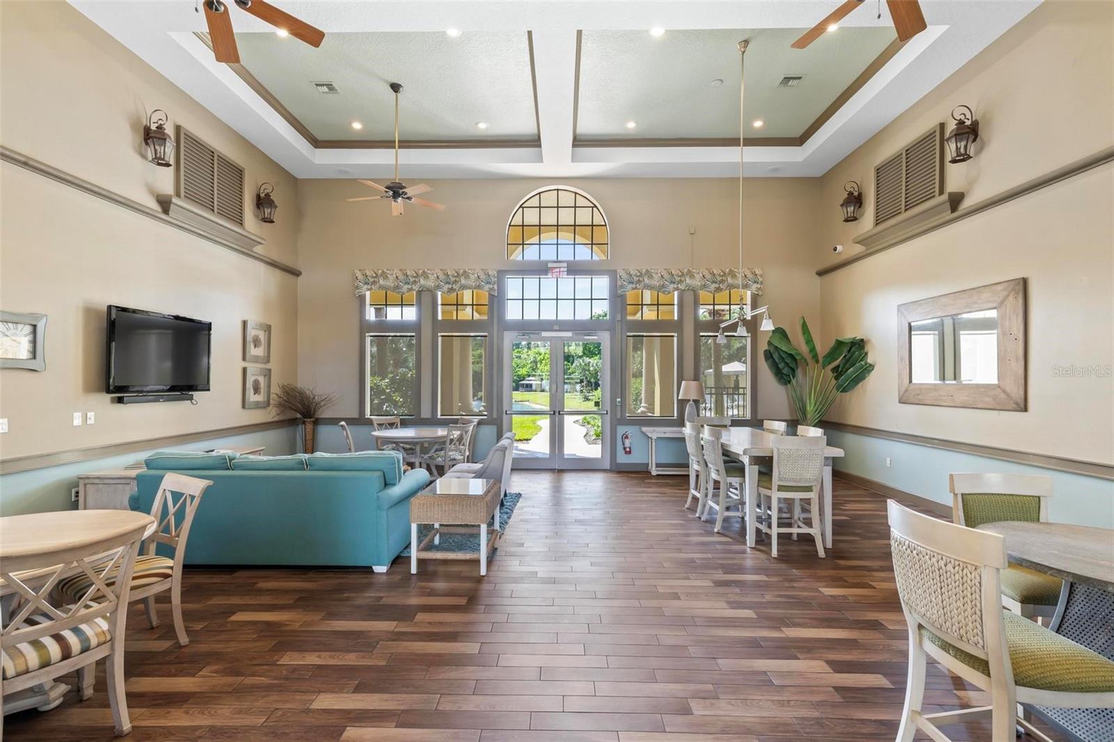 1100 Canopy Walk Lane 1111