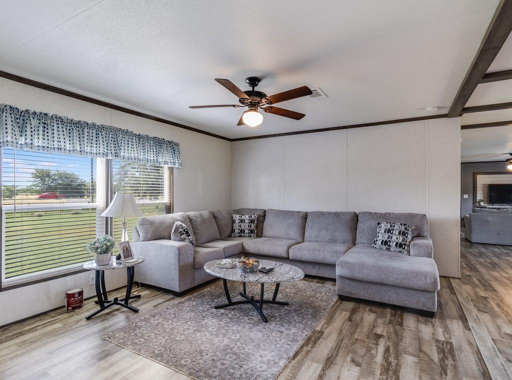 11116 E State Highway 31