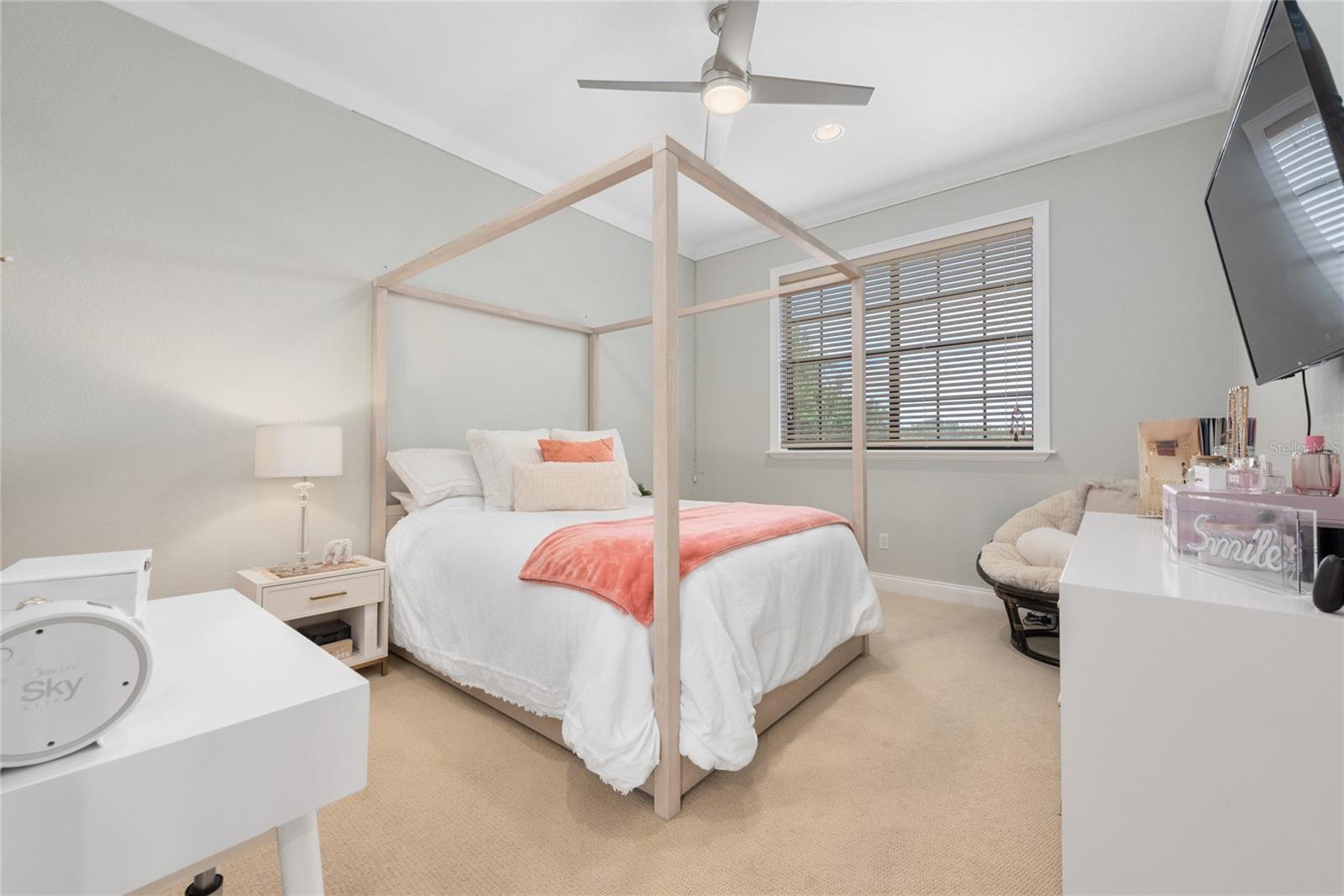 6221 Blakeford Drive