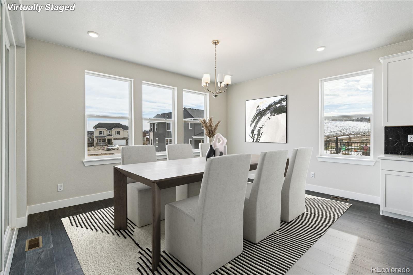 5566 Hickory Oaks Trail