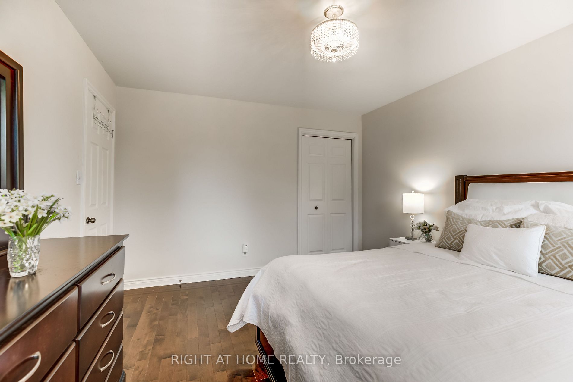 4 Temagami Crt