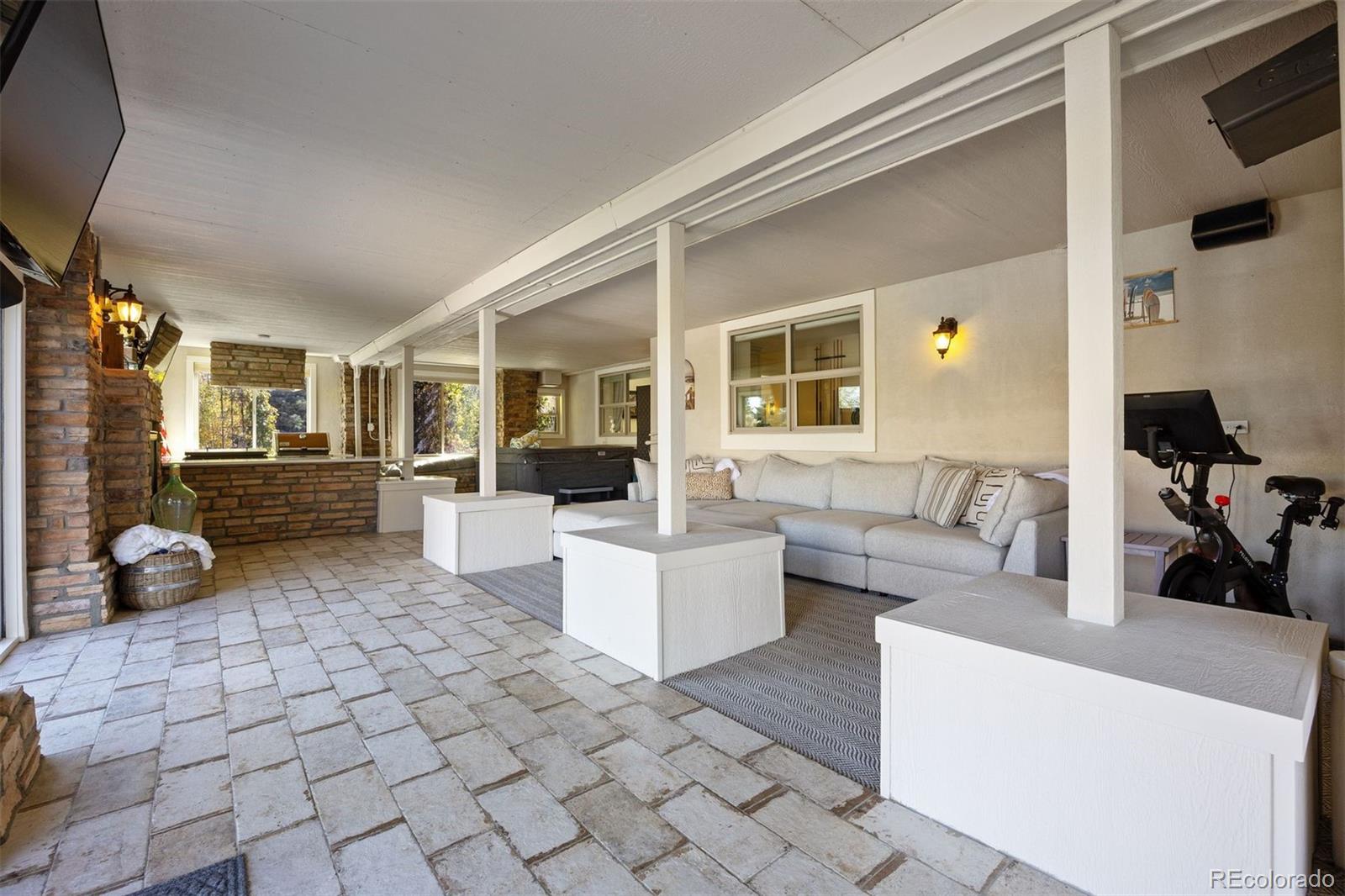 7343 Upton Court