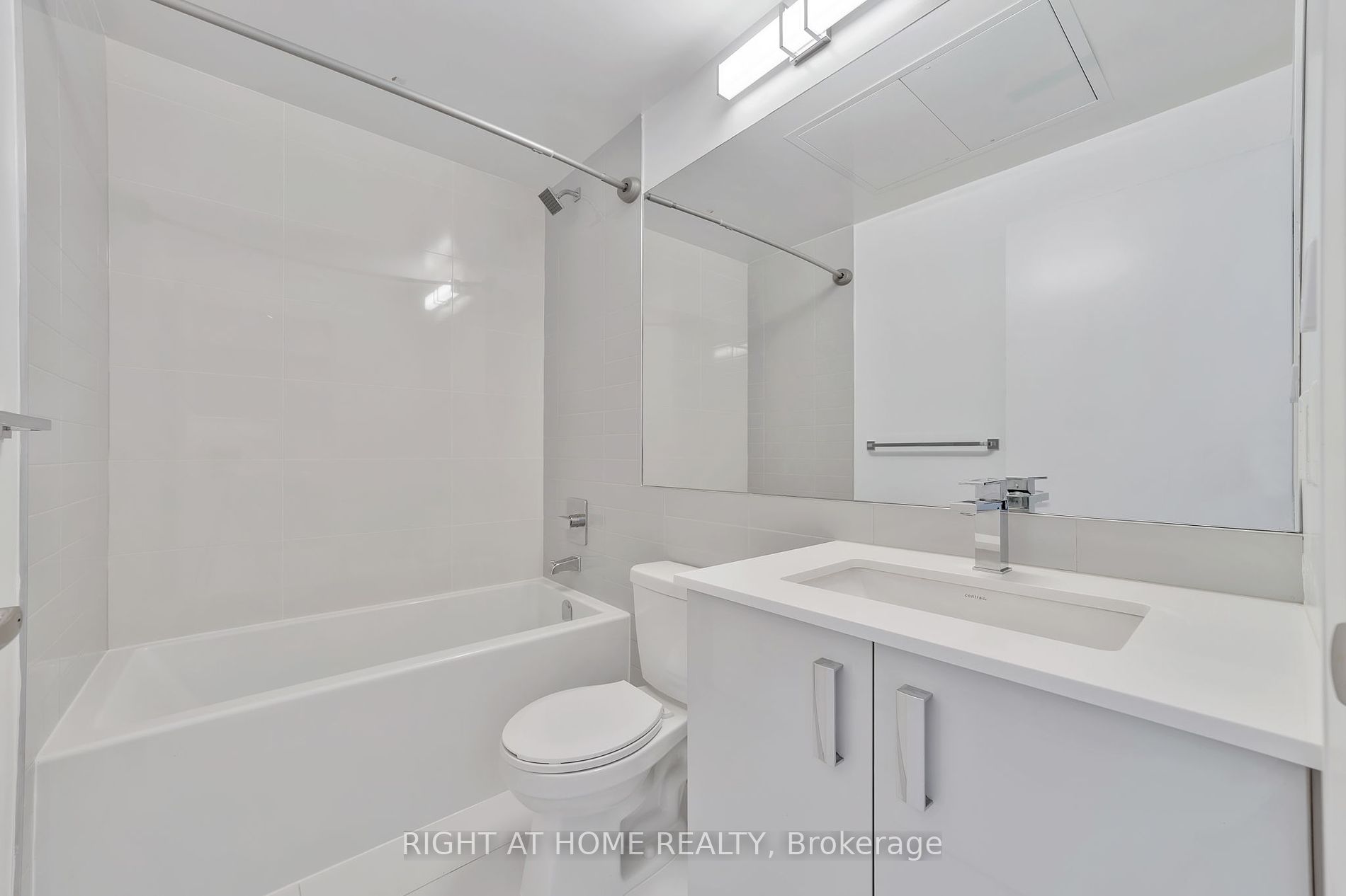26 Gibbs Rd 649