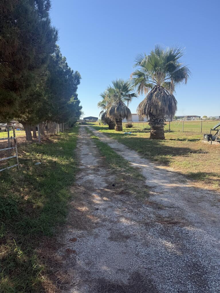 2505 W County Rd 140