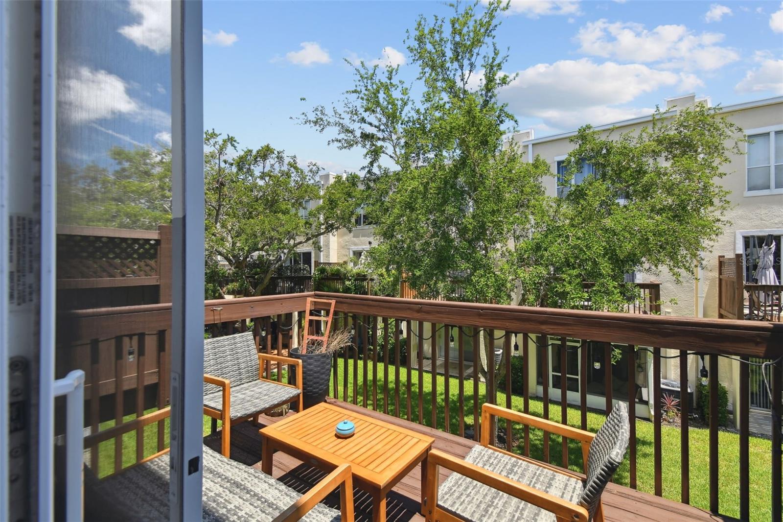 3174 Bayshore Oaks Drive