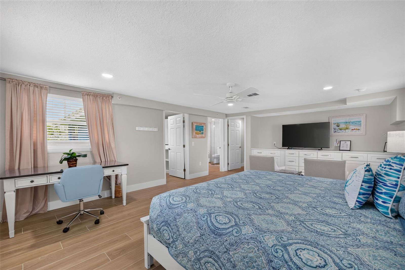 401 63rd Street