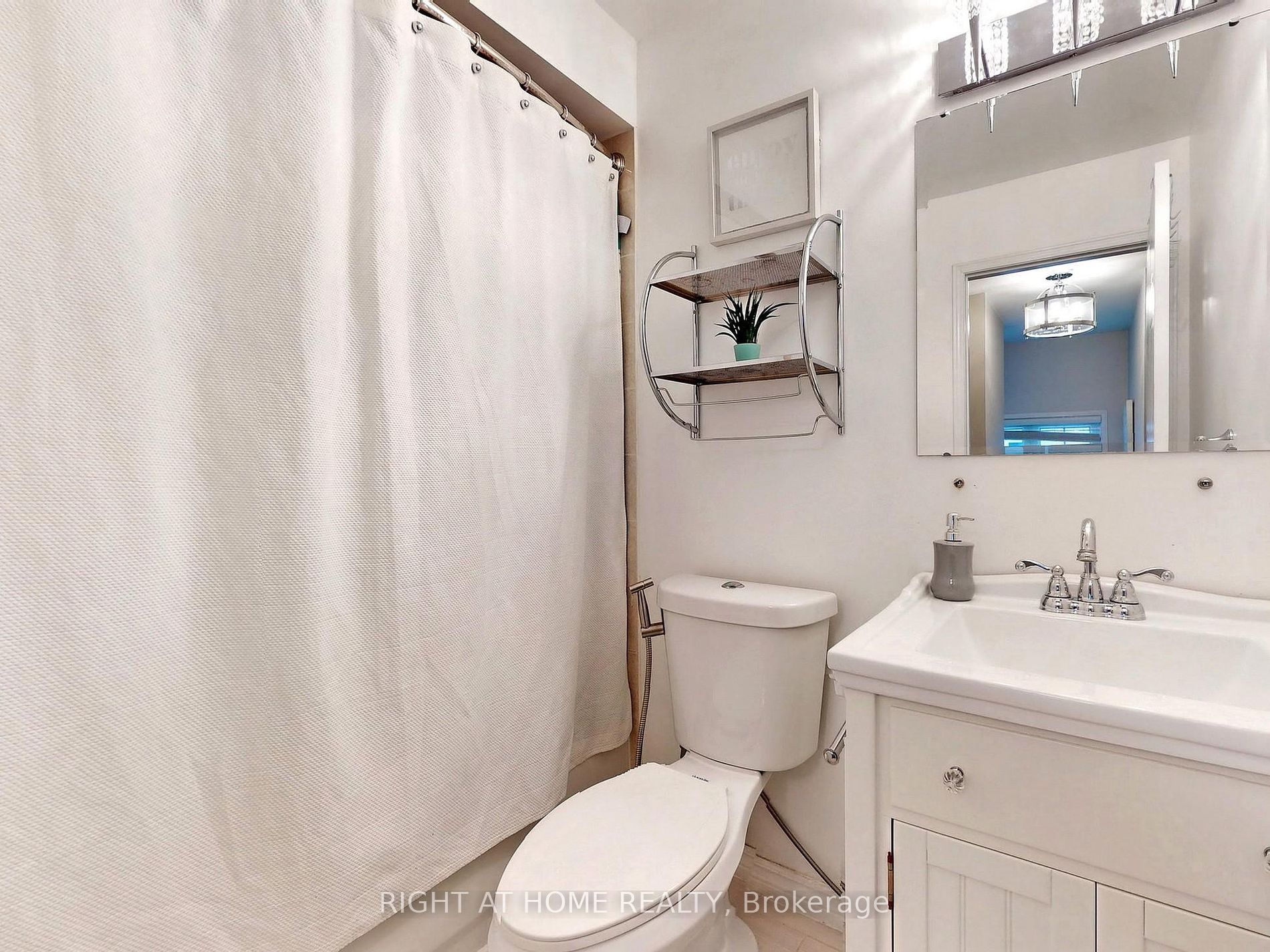 51 Northern Heights Dr 16B