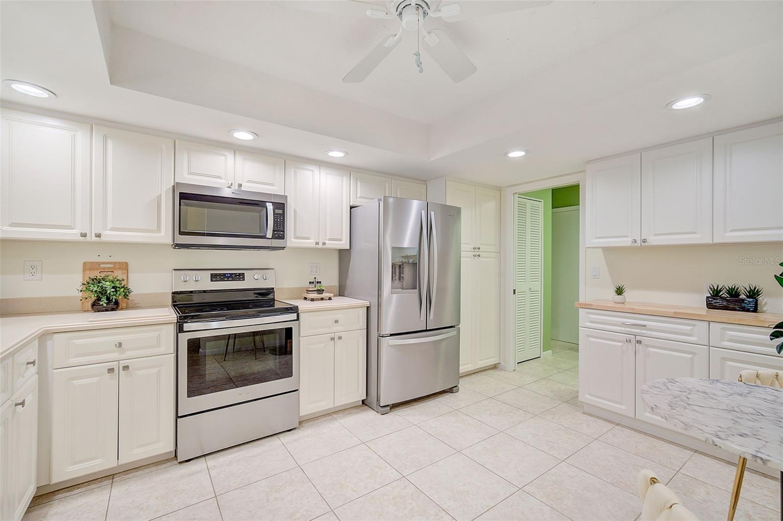 4437 Atwood Cay Circle 4