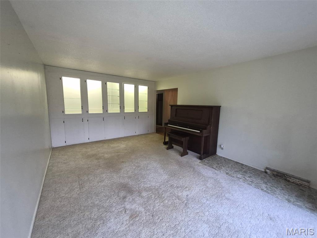 58254 Dow Trail