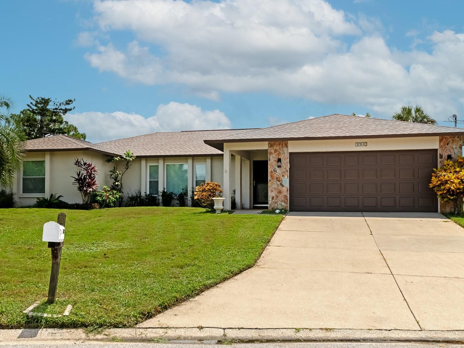 3382 Savage Road